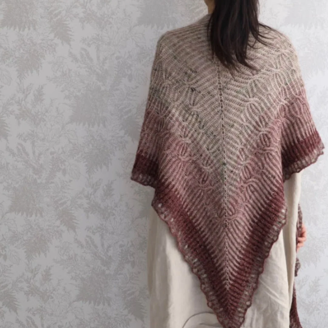 Akifuyu Limited Edition Shawl Kit - Image 2
