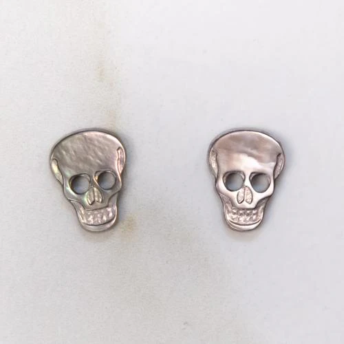 Black Mother of Pearl Buttons 11.5 mm (No. 990 B)
