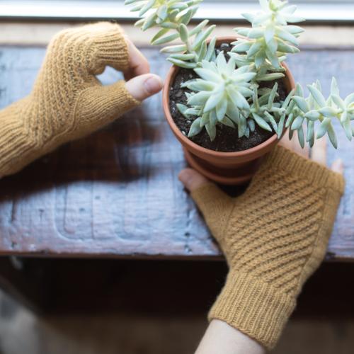 Garter Twist Mitts