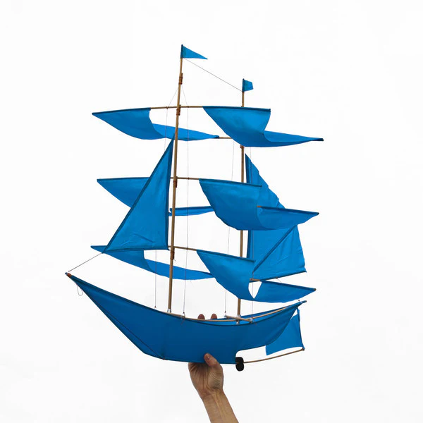 Haptic Lab Sailing Ship Kite - Image 4