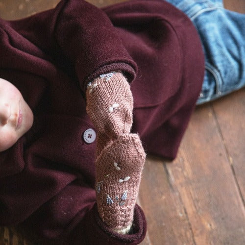 Midori's Mittens Kit - Image 3