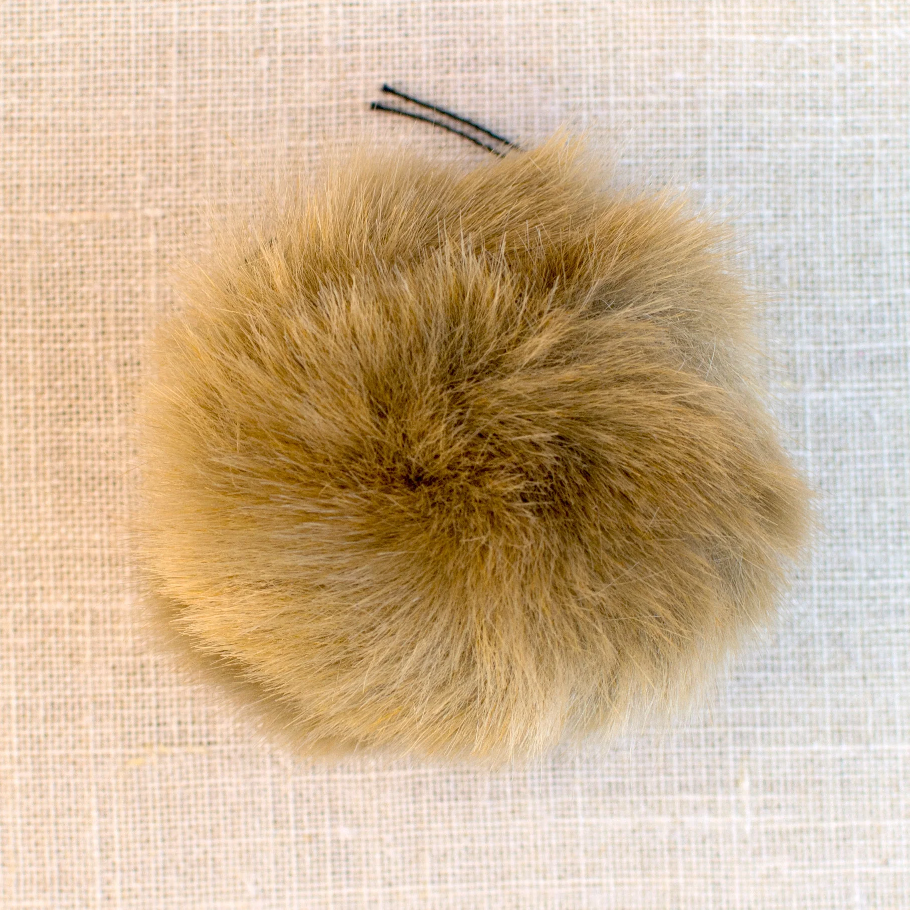 Mokuba Fur PomPom - Image 4