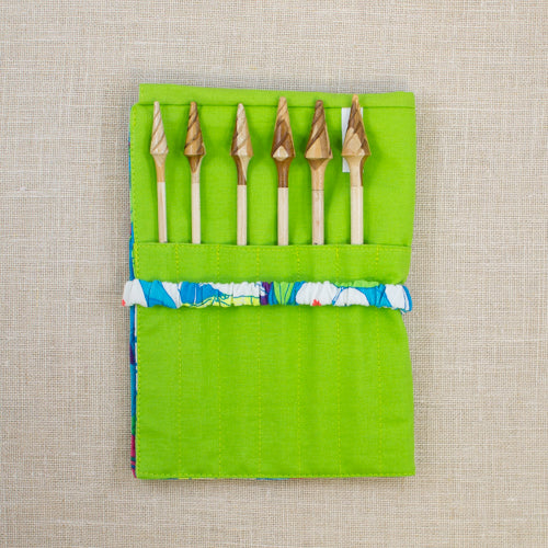 Nirvana Maple Crochet Hook Set - Image 5