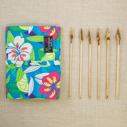 Nirvana Maple Crochet Hook Set - Image 6