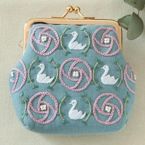 Piece - Chicchi's Animal Embroidery Kit Swan-san and Rose Petit Gamaguchi (PHC-081)