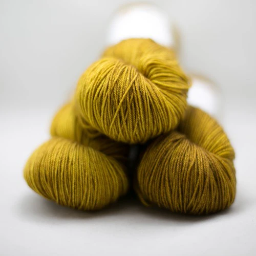 The Uncommon Thread - BFL Light DK - Image 10