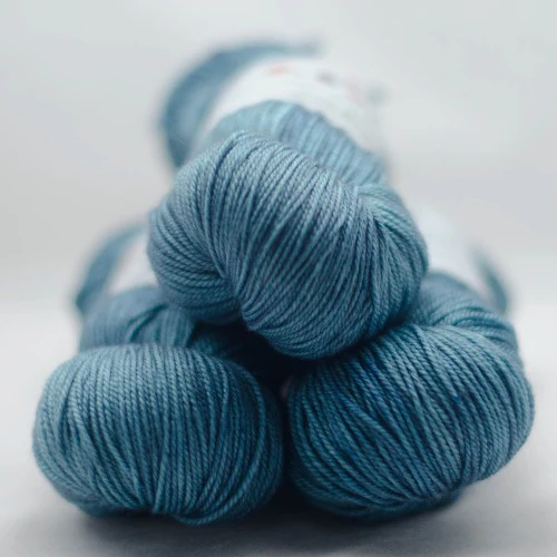 The Uncommon Thread - BFL Light DK - Image 4