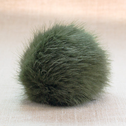 Wild Wild Wool Faux Fur PomPom - Image 9